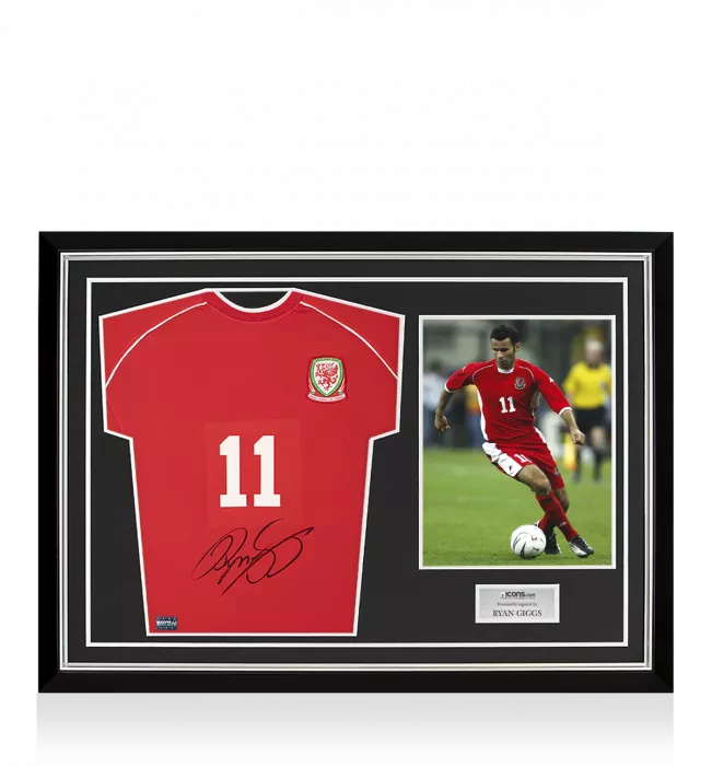 Ryan Giggs Front Signed Retro Wales Home Shirt Home Shirt In Hero Frame: Option 1
