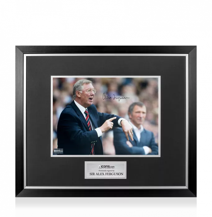 Sir Alex Ferguson Signed Photo In Premium Photo Frame: Fergie Time