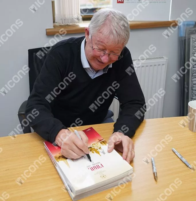 Sir Alex Ferguson Signed UEFA Champions League Final 2008 Programme