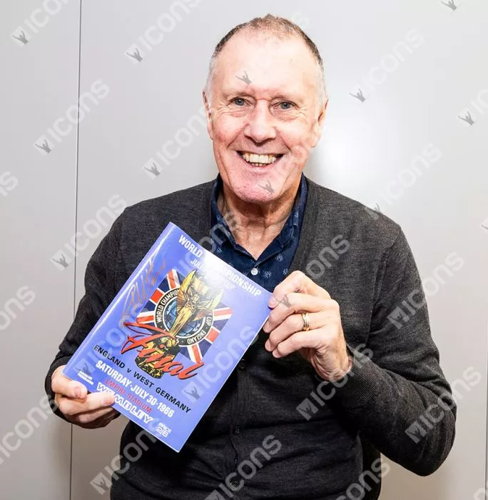 Sir Geoff Hurst Signed 1966 FIFA World Cup Final Matchday Programme
