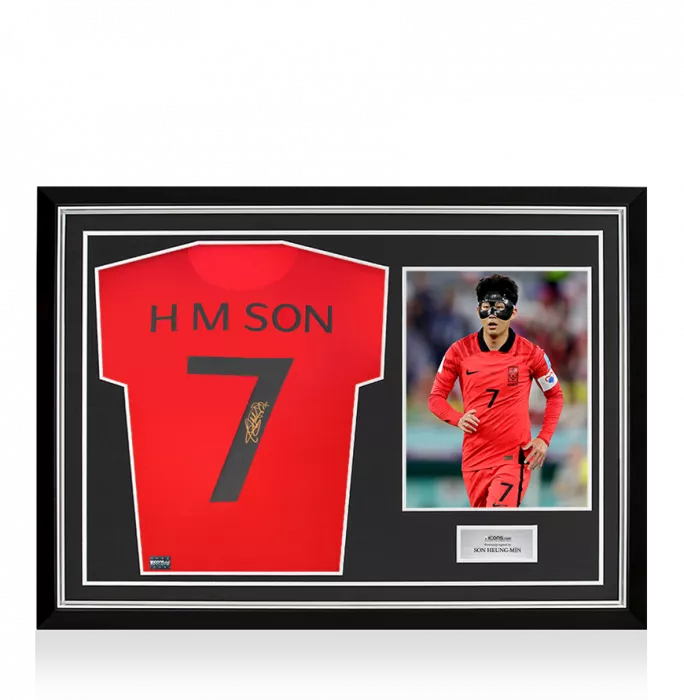 Son Heung-min Back Signed Korea Republic Retro Shirt In Hero Frame: Option 1