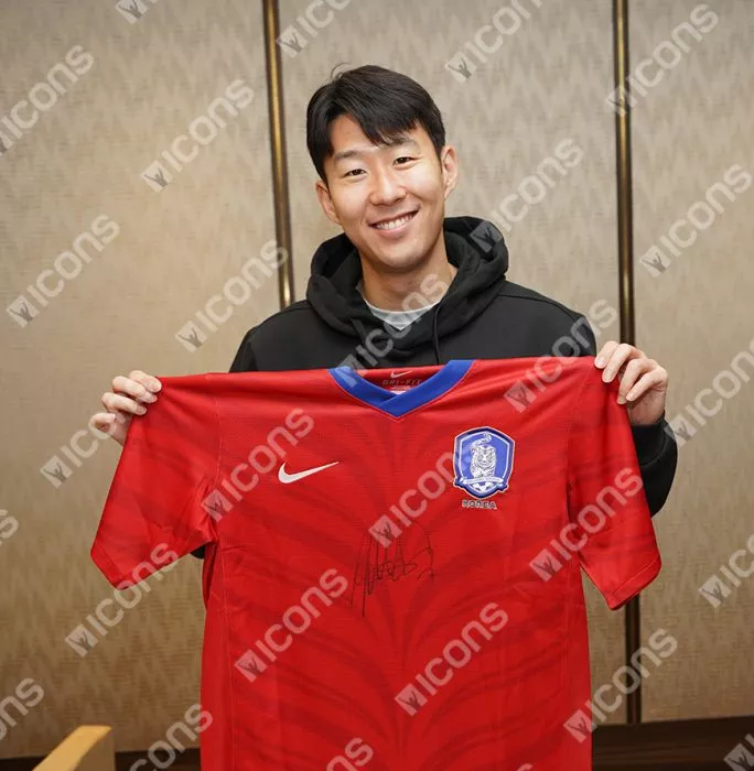 Son Heung-min Front Signed Korea Republic 2010-11 Home Shirt In Hero Frame: Option 1