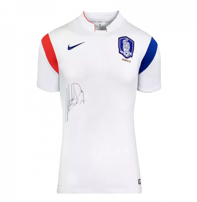 Son Heung-min Front Signed Korea Republic 2014-15 Away Shirt In Hero Frame: Option 1