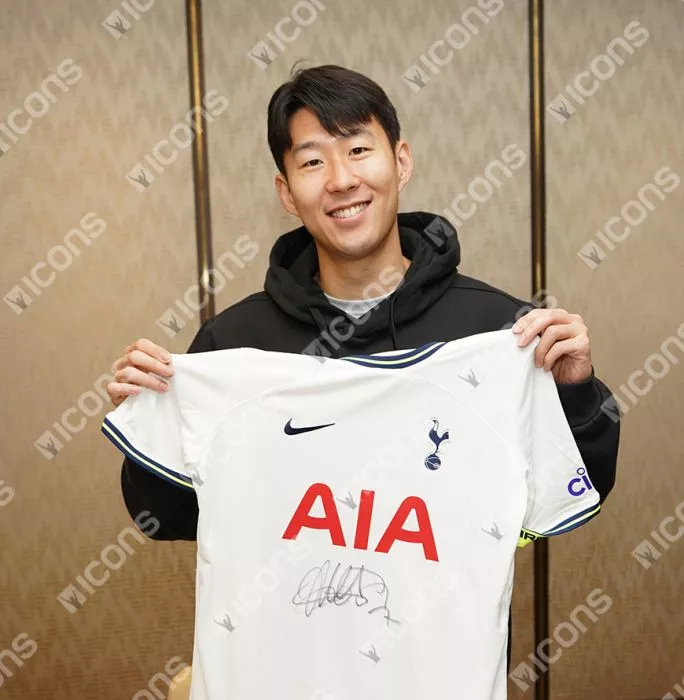 Son Heung-min Front Signed Tottenham Hotspur 2022-23 Home Shirt In Classic Frame