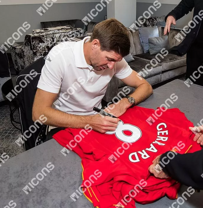 Steven Gerrard Back Signed Liverpool 2016-17 Home Shirt In Classic Frame