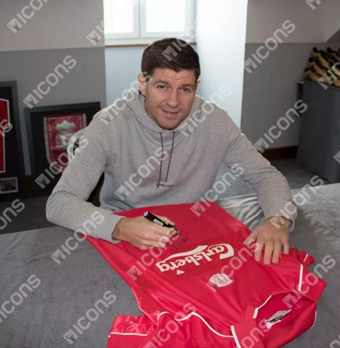 Steven Gerrard Front Signed Liverpool 2000-01 Home Shirt
