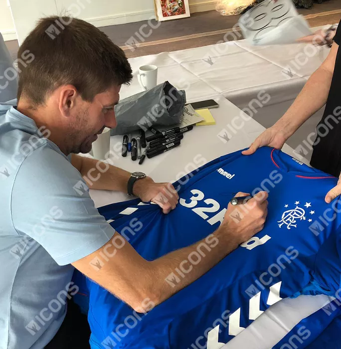 Steven Gerrard Front Signed Rangers 2018-19 Home Shirt In Hero Frame: Option 1