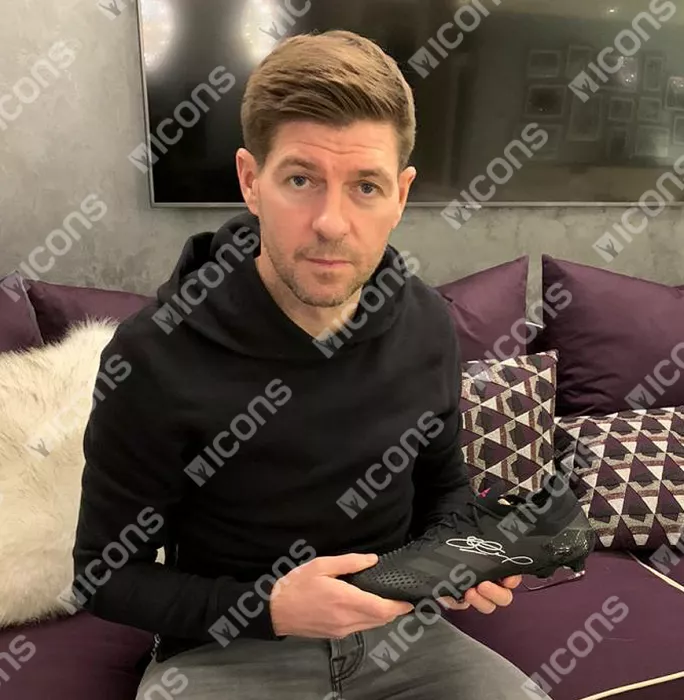Steven Gerrard Signed Black Adidas Predator Boot