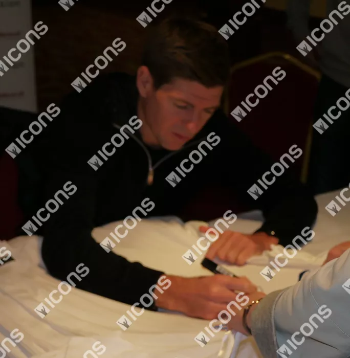 Steven Gerrard Signed England 2014-15 Home Shirt In Classic Frame