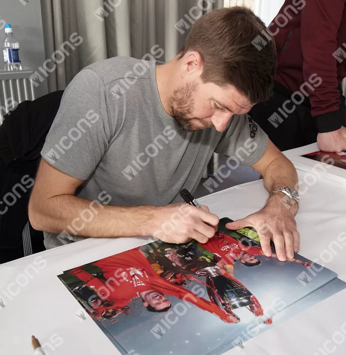 Steven Gerrard Signed Liverpool Photo: 2005 UEFA Champions League Winner