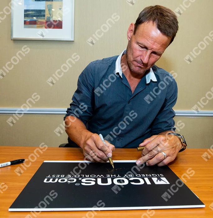 Teddy Sheringham Back Signed Tottenham Hotspur 1993-95 Home Shirt In Hero Frame: Option 1