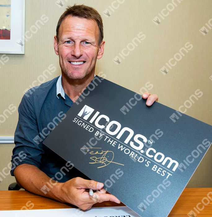 Teddy Sheringham Front Signed Tottenham Hotspur 1994 Home Shirt In Classic Frame