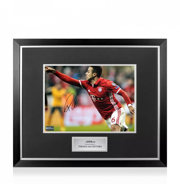 Thiago Alcantara Signed FC Bayern Munich Photo In Premium Photo Frame: UEFA Champions League Star