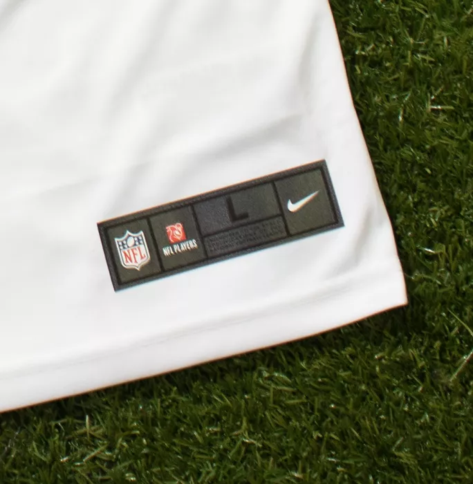 Tom Brady Back Signed White New England Patriots Road Jersey