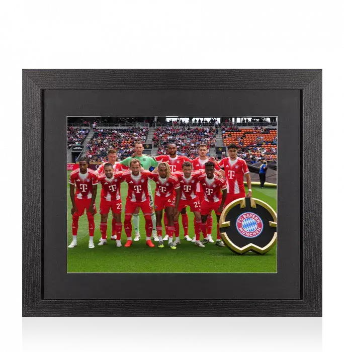 UNSIGNED FC Bayern Munich Photo In Black Wooden Frame: 2025 FIFA Club World Cup Squad