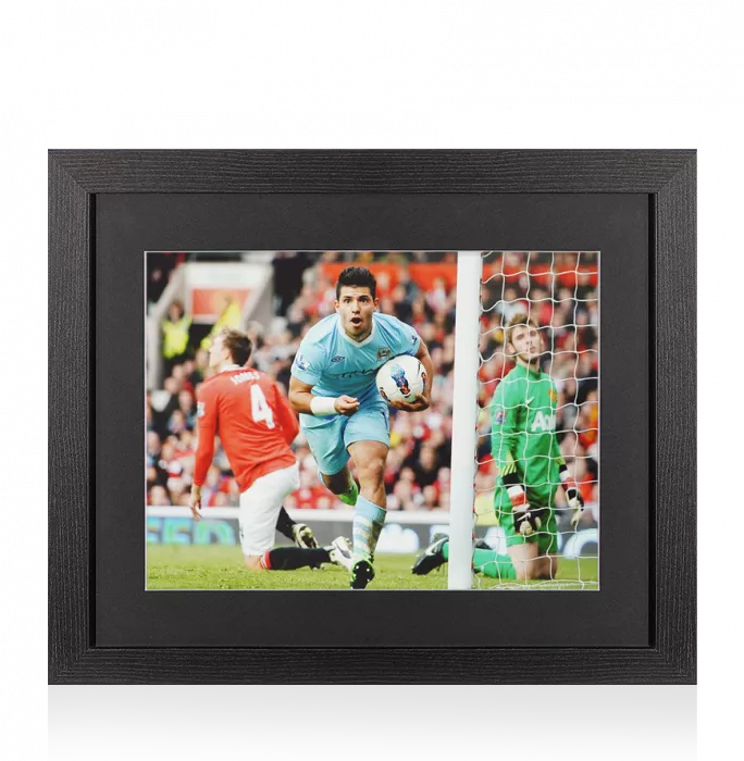 UNSIGNED Sergio Aguero Photo In Black Wooden Frame: Manchester City Celebration vs Manchester United