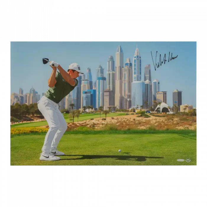 Viktor Hovland Signed Photo: “Dubai City Skyline”