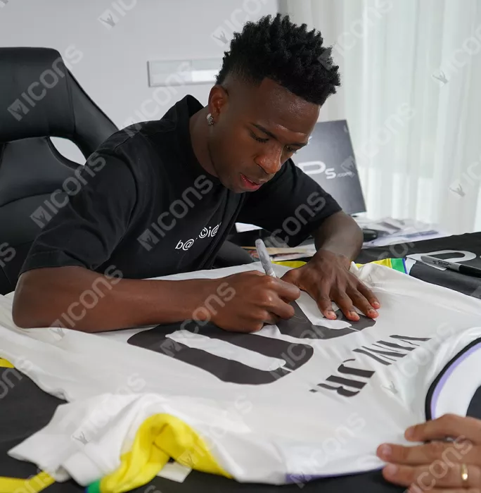 Vinicius Jr Back Signed Real Madrid CF 2022-23 Home Shirt With Fan Style Numbers In Classic Frame