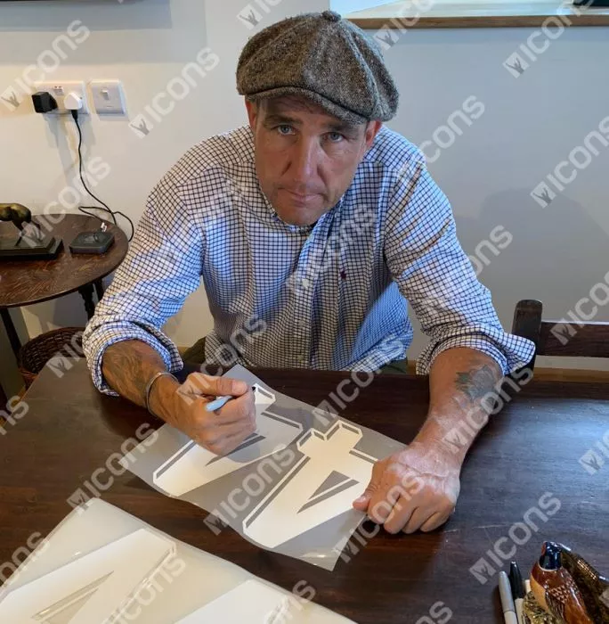 Vinnie Jones Back Signed Modern AFC Wimbledon Shirt In Classic Frame