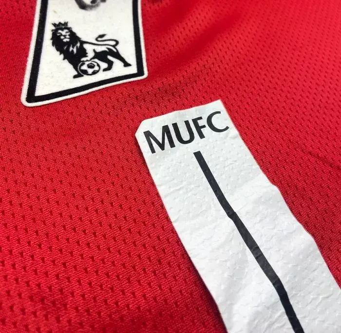 WAREHOUSE SECONDS Cristiano Ronaldo Back Signed Manchester United 2007-09 Home Shirt - Grade C