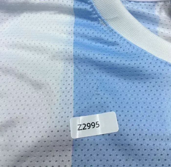 WAREHOUSE SECONDS Diego Maradona Front Signed Retro Le Coq Sportif Argentina Home Shirt - Grade B