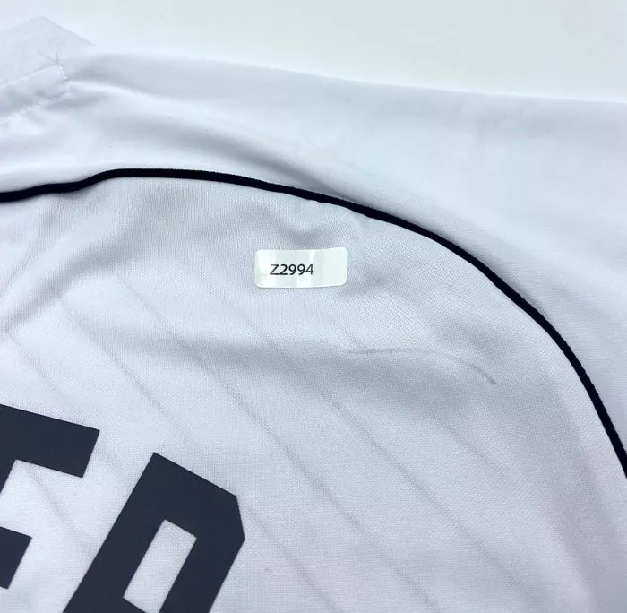 WAREHOUSE SECONDS Gary Lineker Back Signed Tottenham Hotspur 1986 Home Shirt Grade B