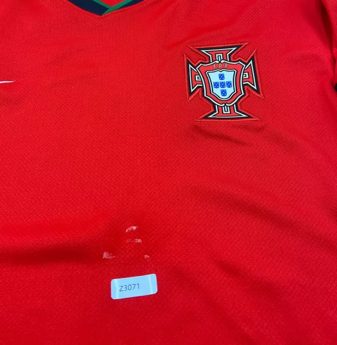 WAREHOUSE SECONDS Luis Figo Back Signed Portugal Modern Home Shirt - Grade A