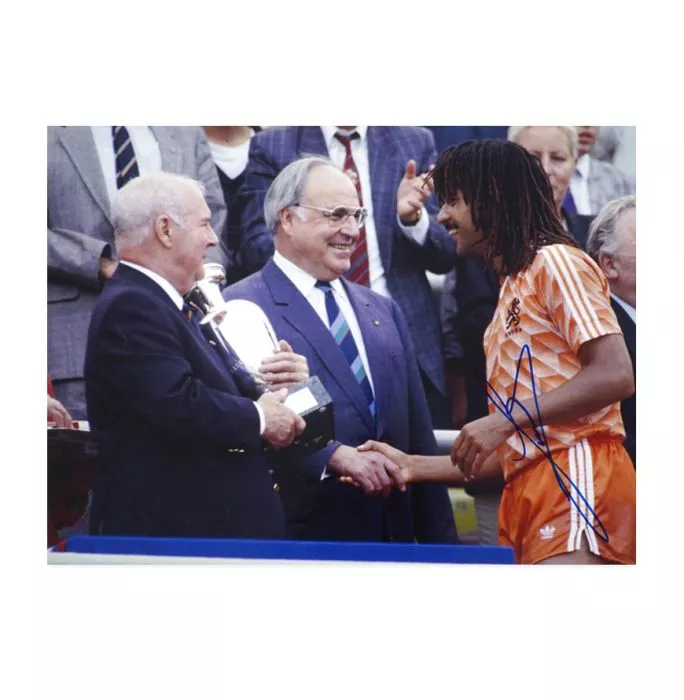 WAREHOUSE SECONDS Ruud Gullit Signed Netherlands Photo: Receiving Trophy