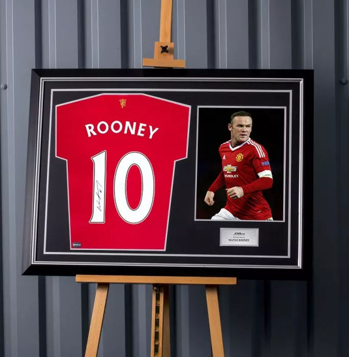 Wayne Rooney Back Signed Modern Manchester United Home Shirt With Fan Style Numbers In Hero Frame: Option 1