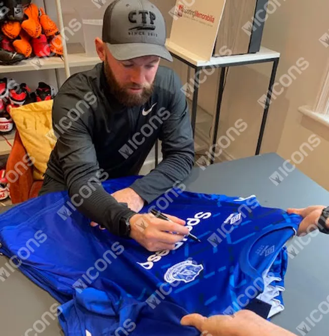 Wayne Rooney Front Signed Everton 2019-20 Home Shirt In Hero Frame: Option 1