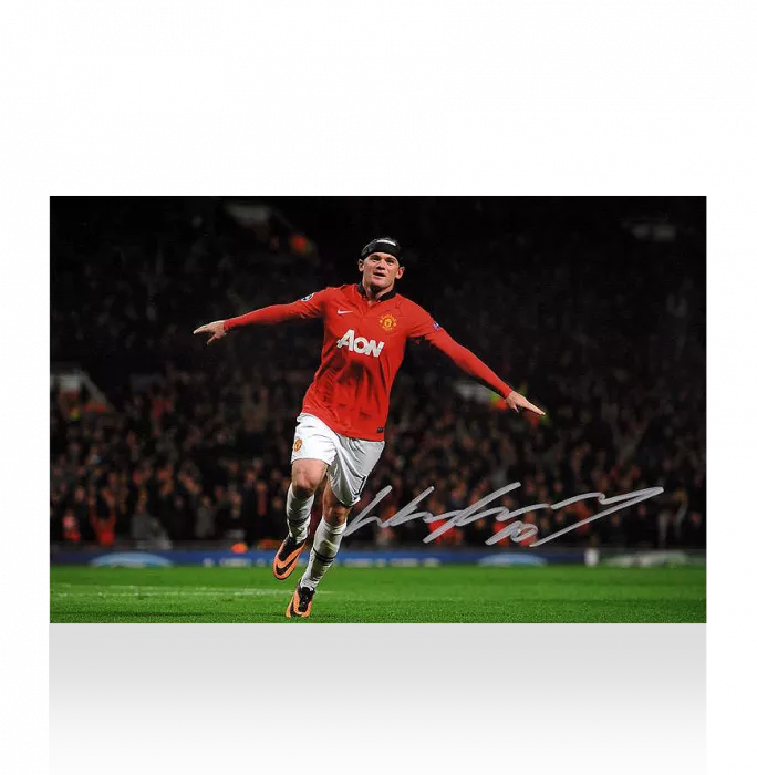 Wayne Rooney Signed Manchester United Photo: 200th Man United Goal