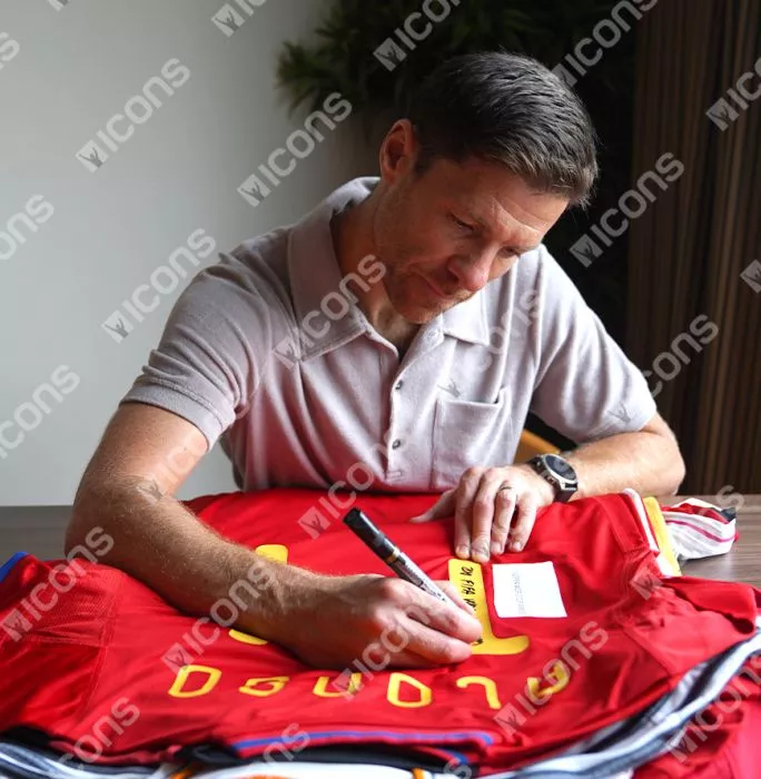 Xabi Alonso Back Signed Spain 2010 Home Shirt - "2010 FIFA World Cup Winner" Inscription In Hero Frame: Option 1