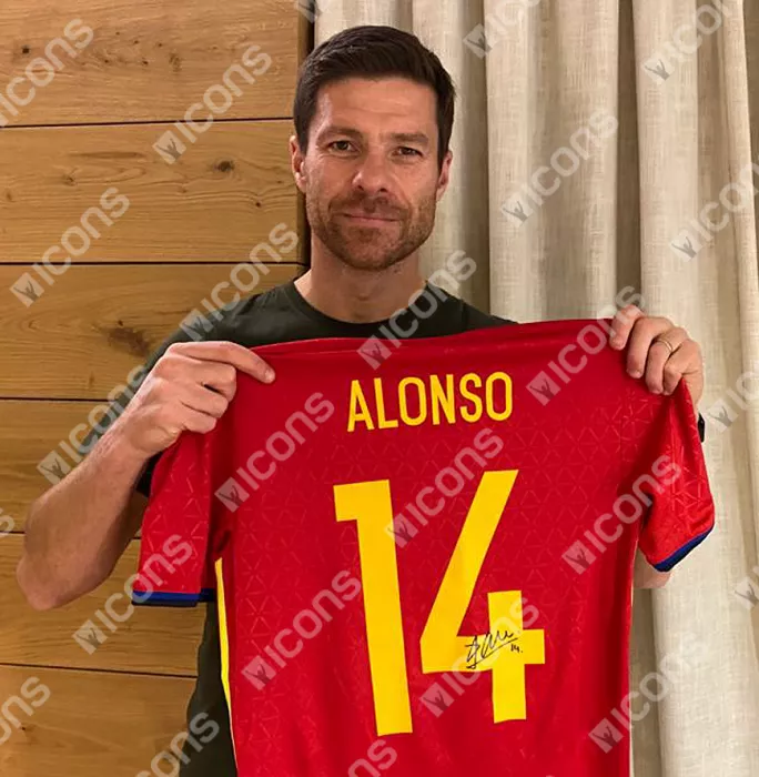 Xabi Alonso Back Signed Spain 2016-17 Home Shirt In Classic Frame