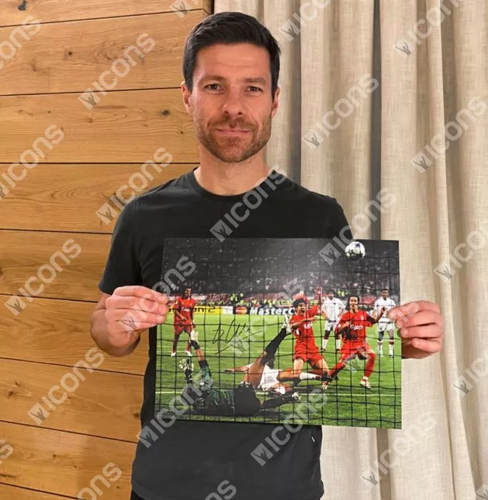 Xabi Alonso Signed Liverpool FC Photo: 2005 UEFA Champions League Final Goal