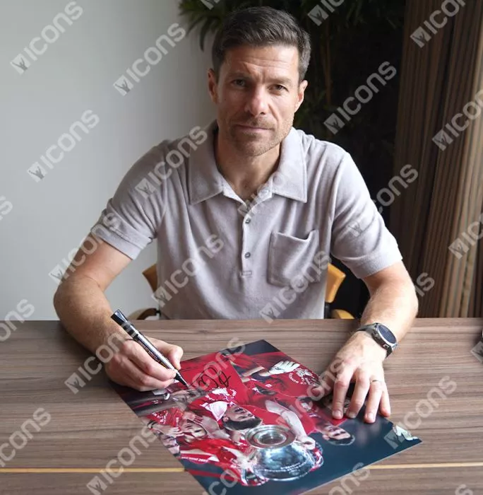 Xabi Alonso Signed Liverpool FC Photo In Premium Photo Frame: 2005 Champions League Winners