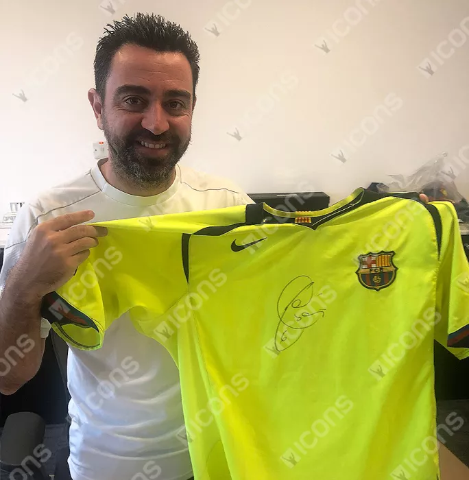 Xavi Front Signed FC Barcelona 2005-06 Away Shirt In Classic Frame