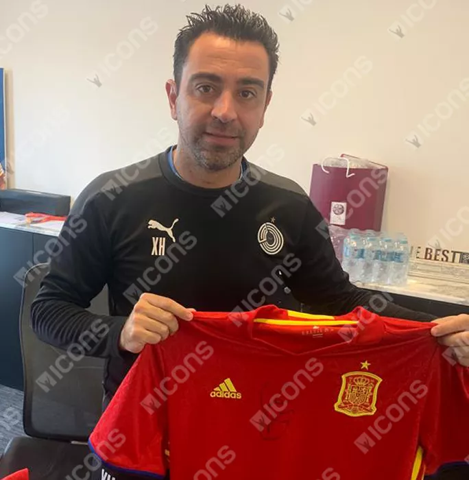 Xavi Front Signed Spain 2016-17 Home Shirt In Classic Frame