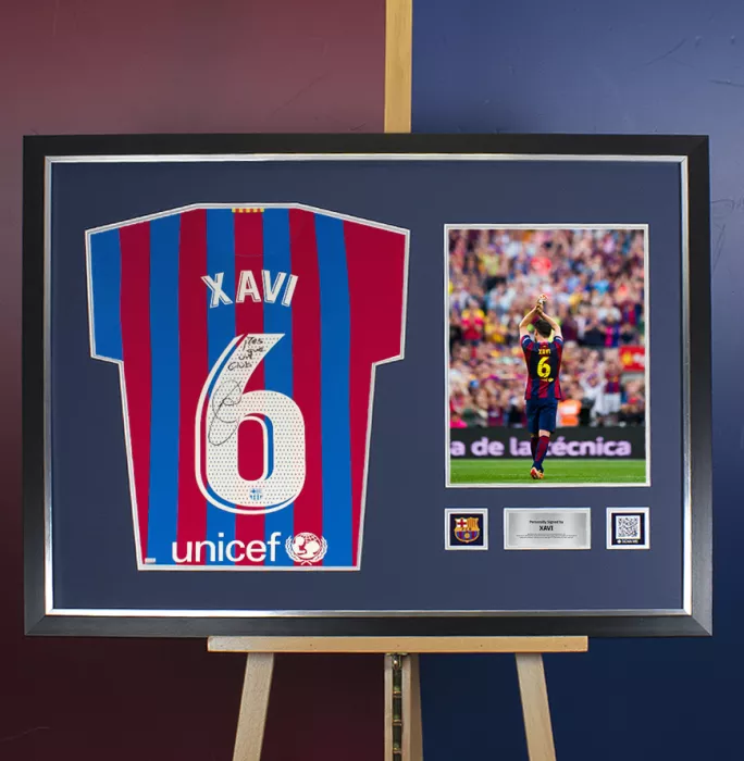 Xavi Official FC Barcelona Back Signed And Framed 2021-22 Home Shirt: 'Mes Que Un Club' Special Edition