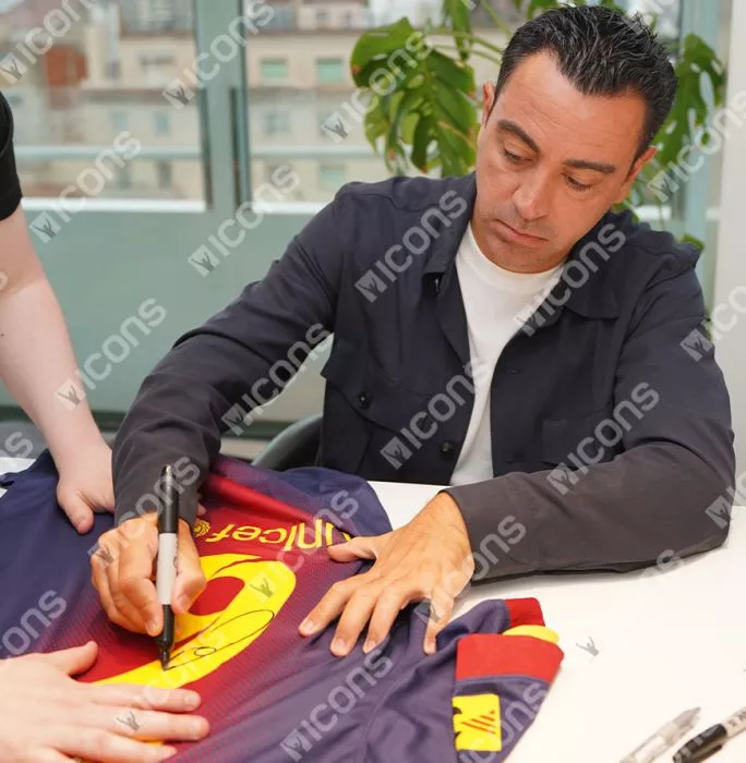 Xavi Official UEFA Champions League Back Signed And Framed FC Barcelona 2012-13 Home Shirt