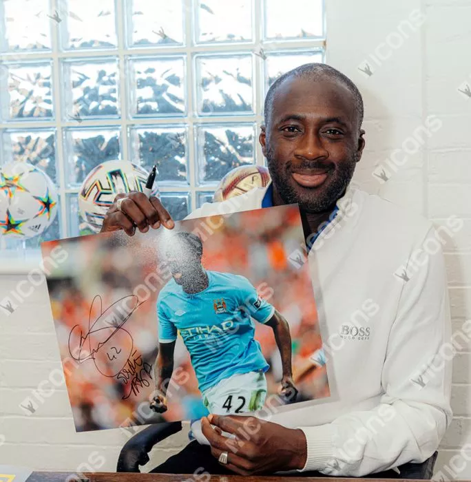 Yaya Toure Signed Manchester City Photo In Premium Photo Frame: FA Cup Semi Final Goal Vs Manchester United