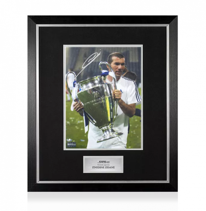 Zinedine Zidane Signed Real Madrid Photo In Premium Photo Frame: 2002 UEFA Champions League Winner