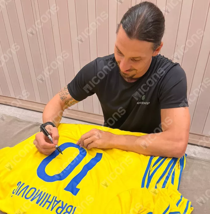 Zlatan Ibrahimovic Back Signed Sweden 2016-17 Home Shirt In Classic Frame