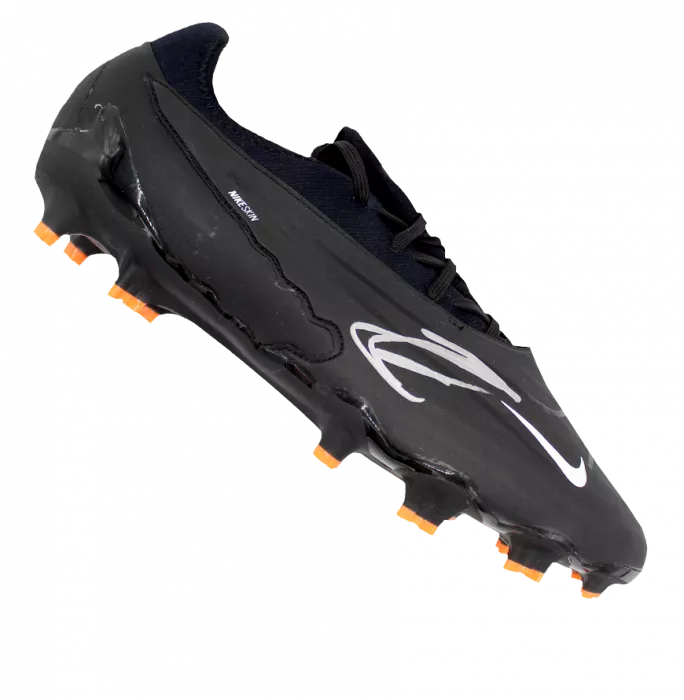 Zlatan Ibrahimovic Signed Black Nike Phantom GX Pro FG Boot In Bubble Frame: Option 1